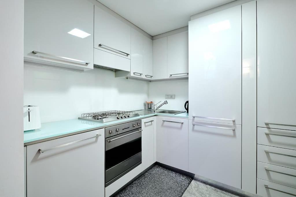 Fioravanti Suite Milaan Buitenkant foto